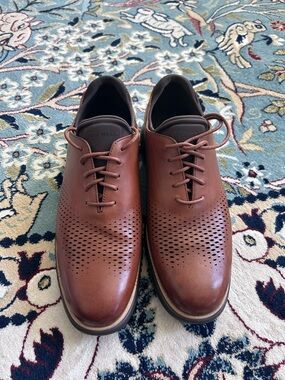 Cole Haan Men's Tan Brown Perforated Leather Oxfords